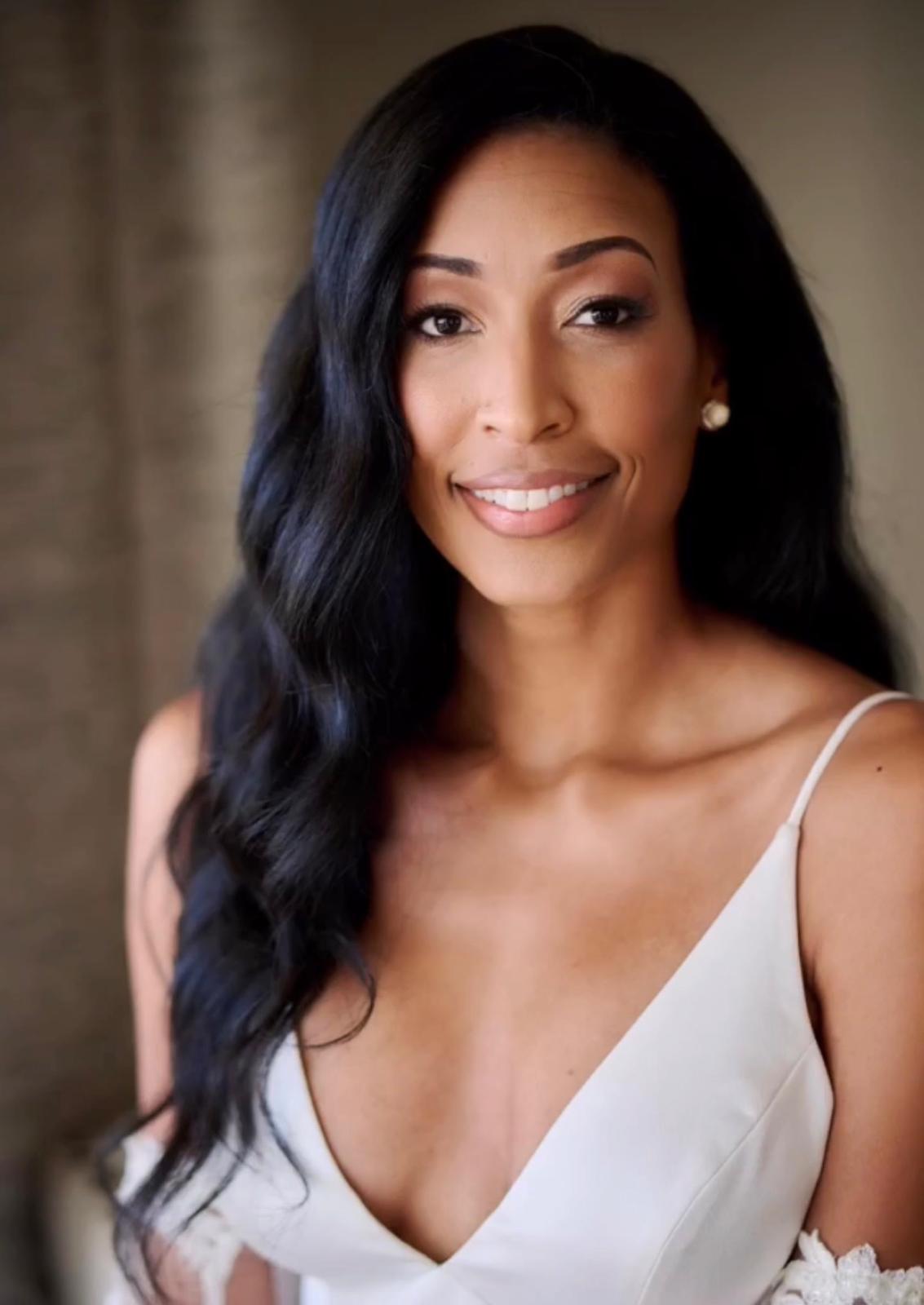 Barber's tool belt with scissors and combs